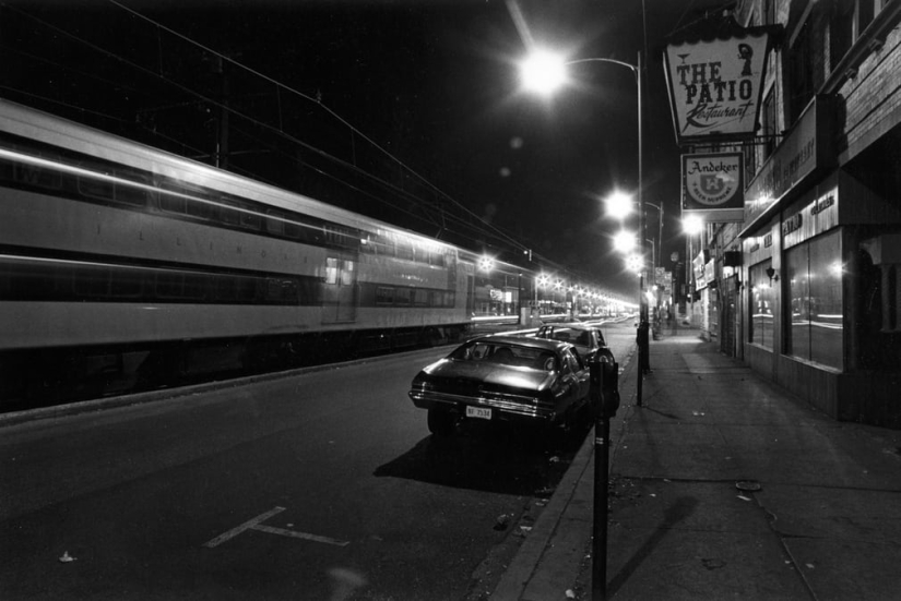 Cómo caminábamos en los clubes nocturnos de Chicago en los años 70 Cómo caminábamos en los clubes nocturnos de Chicago en los años 70