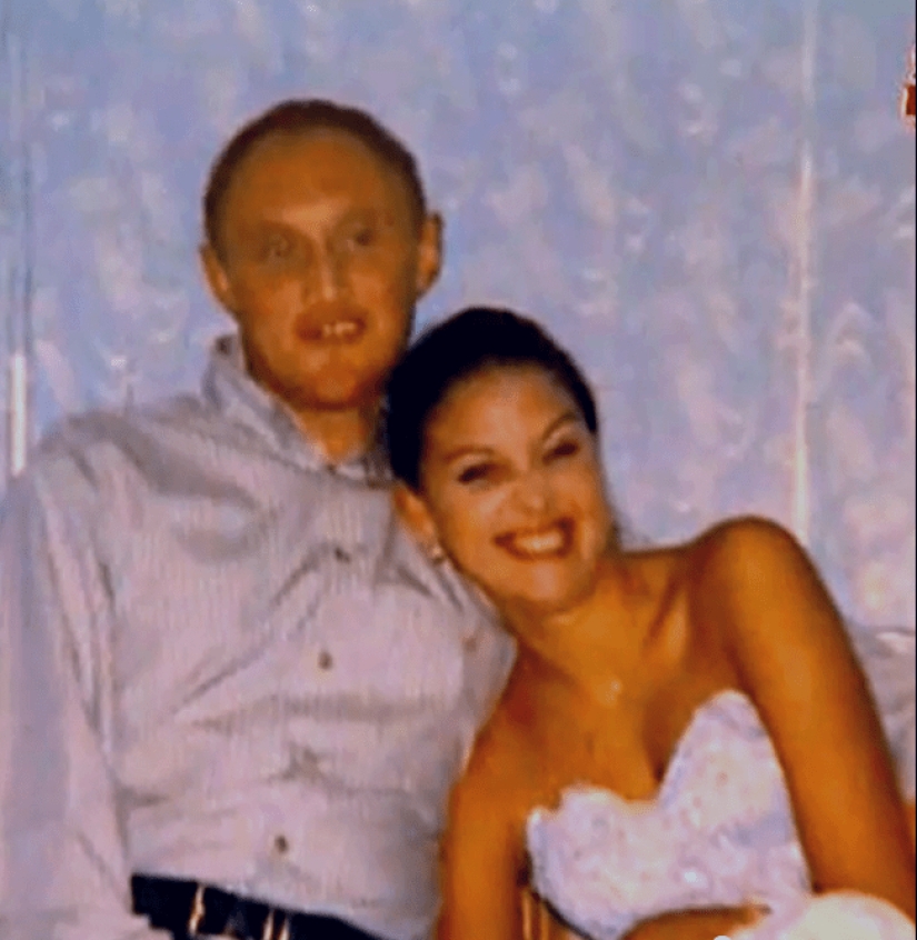 Cómo el amor por un mafioso arruinó a Alexandra Petrova - "Miss Rusia-1996" Cómo el amor por un mafioso arruinó a Alexandra Petrova - "Miss Rusia-1996"