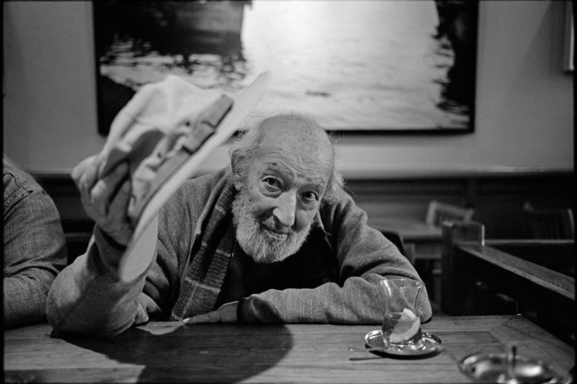 Cómo el fotógrafo Ara Guler mostró al mundo el corazón de Estambul y su dolor Cómo el fotógrafo Ara Guler mostró al mundo el corazón de Estambul y su dolor