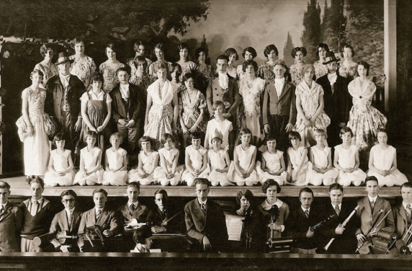 Cómo era la escuela hace 100 años Cómo era la escuela hace 100 años