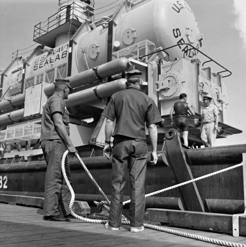 Cómo Jacques-Yves Cousteau y su equipo vivieron y trabajaron en el fondo del océano durante tres meses