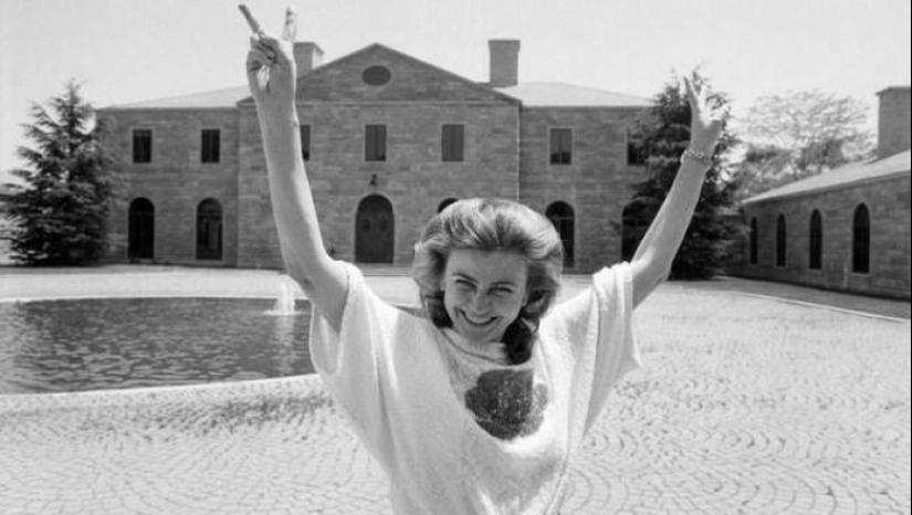 Cómo la criada Basia Piasetska se convirtió en propietaria de la empresa Johnson Cómo la criada Basia Piasetska se convirtió en propietaria de la empresa Johnson