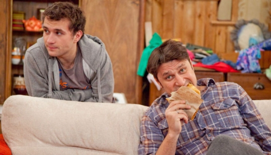 Cómo llevar un estilo de vida saludable con cerveza, manteca y sin dos litros de agua al día