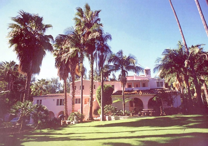Cómo lucir glamorosa Palacio de la rosa de Hollywood sex bomb Jayne Mansfield