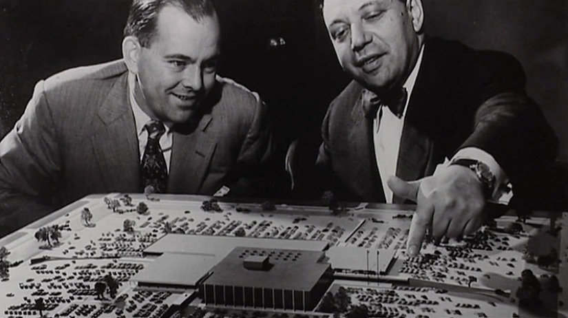 Cómo se le ocurrió a Viktor Grunbaum, inmigrante austriaco, la idea de un centro comercial Cómo se le ocurrió a Viktor Grunbaum, inmigrante austriaco, la idea de un centro comercial