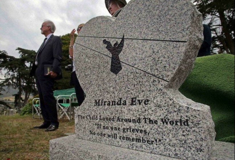 Cómo se reveló el misterio de la chica del ataúd de cristal