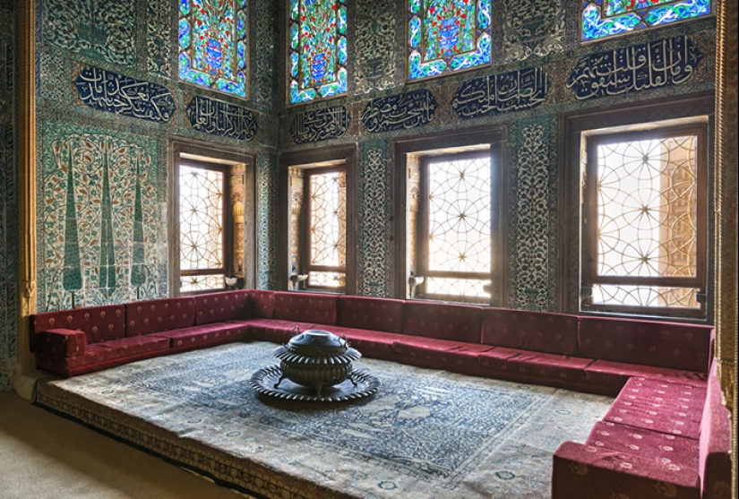 Cómo vivían en el Imperio Otomano: leyes y costumbres locas que hoy te parecerán salvajes Cómo vivían en el Imperio Otomano: leyes y costumbres locas que hoy te parecerán salvajes