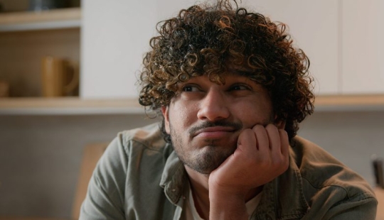 Cómo vive el club internacional de hombres más aburrido del mundo