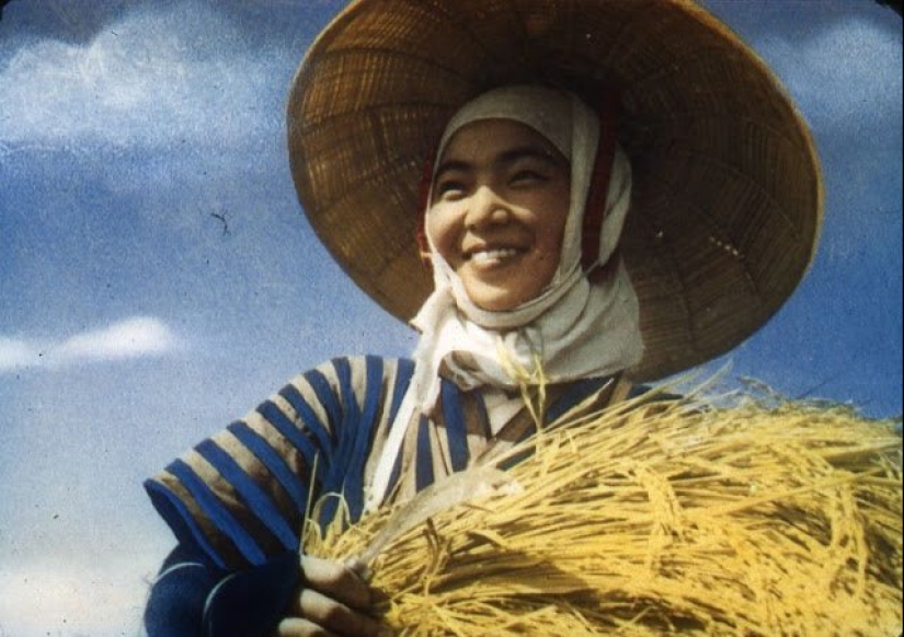 Color photographs of Japan in the beginning of 1950