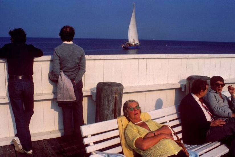 Color photographs of life in Poland in the early 1980s Color photographs of life in Poland in the early 1980s