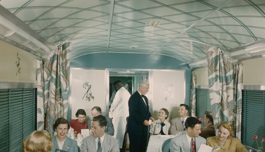 Comfort and luxury on the rails: here's what train travel in the United States looked like in the 1950s