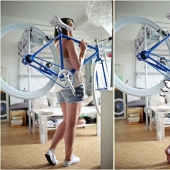 Con ropa y sin ella: un fotógrafo de Alemania desnuda a las modelos en su entorno habitual