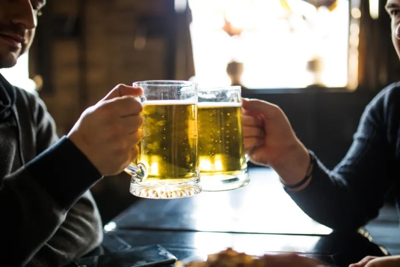 Consolation at the bottom of the glass: how much alcohol can be consumed without harm to health Consolation at the bottom of the glass: how much alcohol can be consumed without harm to health
