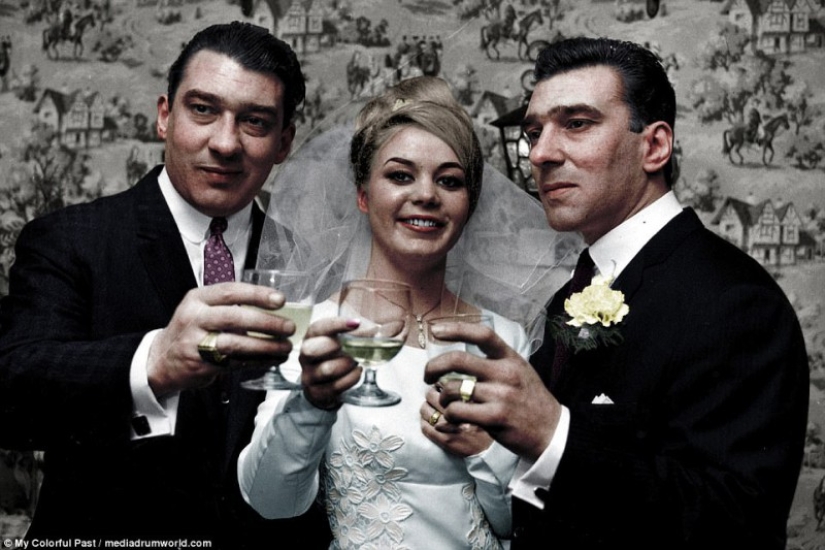 Criminals in a new color: photographer colorizes photos of famous villains Criminals in a new color: photographer colorizes photos of famous villains