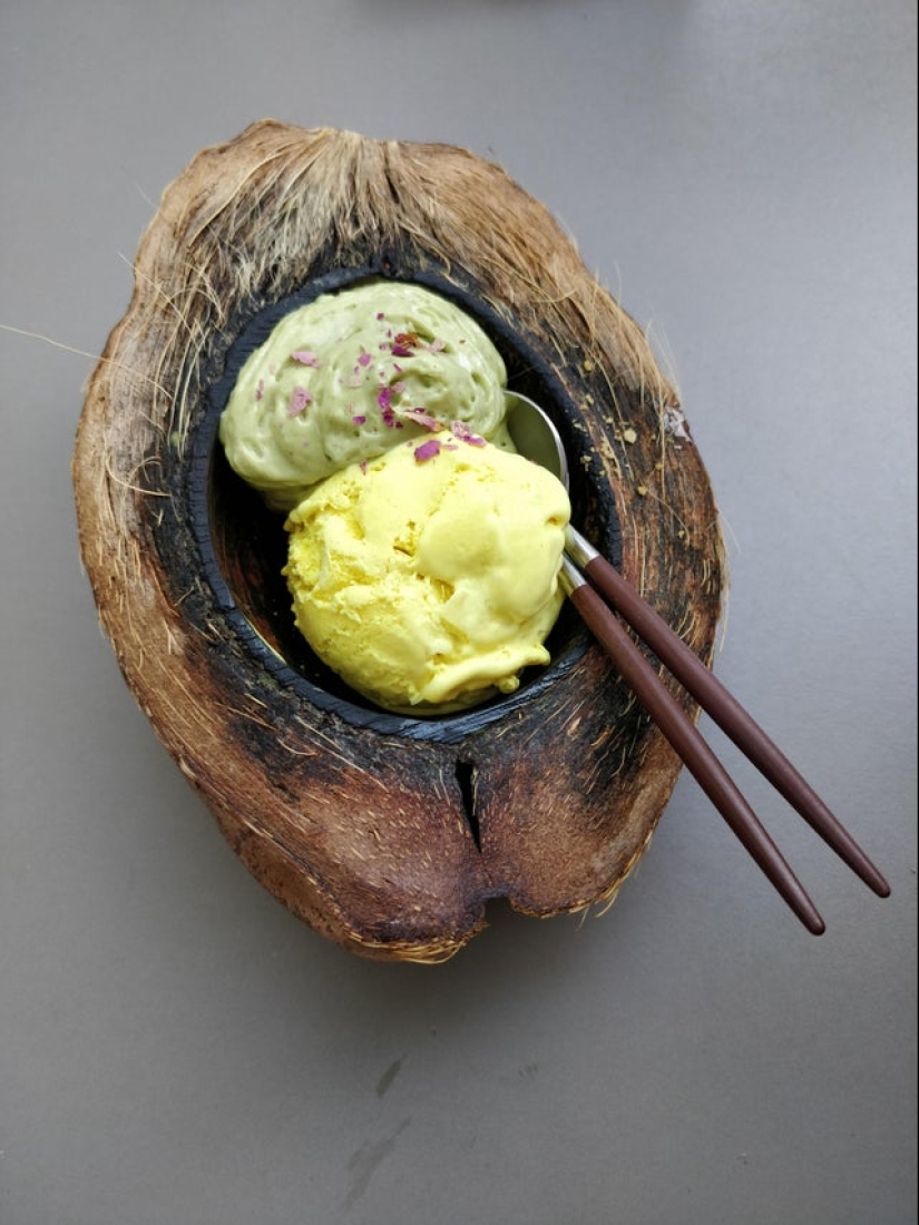 Croutons on a shovel: 22 examples of a very strange serving of dishes Croutons on a shovel: 22 examples of a very strange serving of dishes