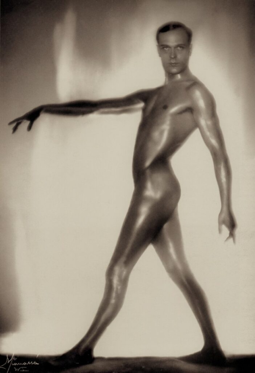 Cuando no había Photoshop: 25 fantasías eróticas de Manasseh Studio Cuando no había Photoshop: 25 fantasías eróticas de Manasseh Studio