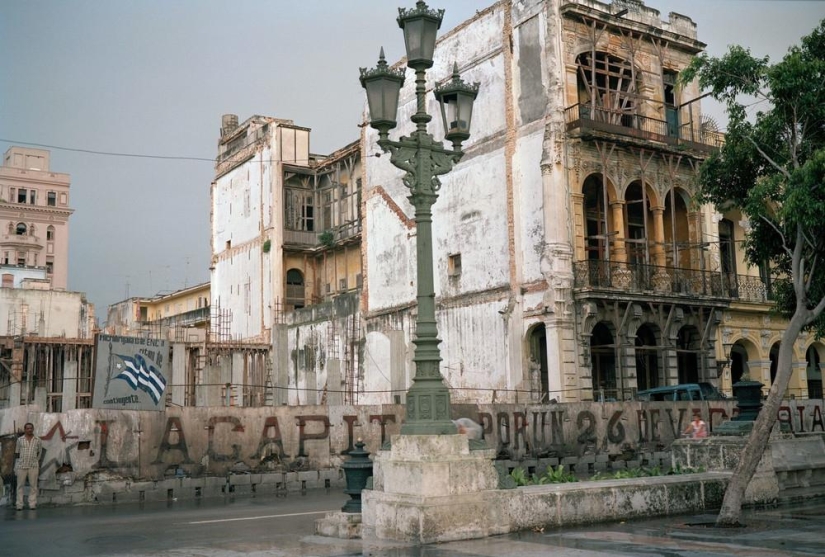 Cuba in the 1990s in pictures by Tria Jovan Cuba in the 1990s in pictures by Tria Jovan
