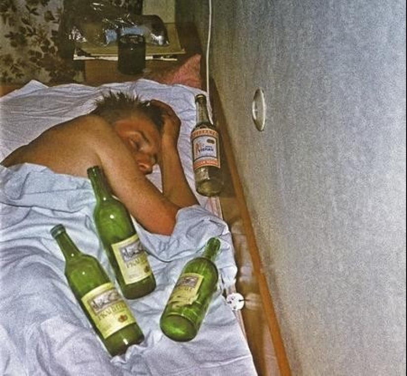 Dad — a glass of port wine: how and what Russian rock stars drank