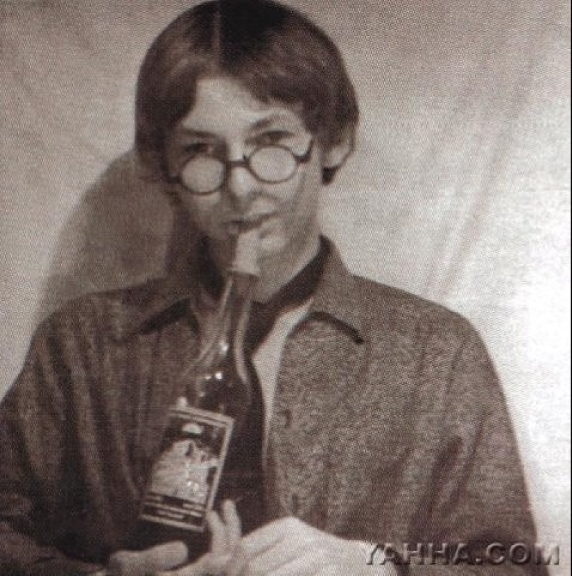 Dad — a glass of port wine: how and what Russian rock stars drank