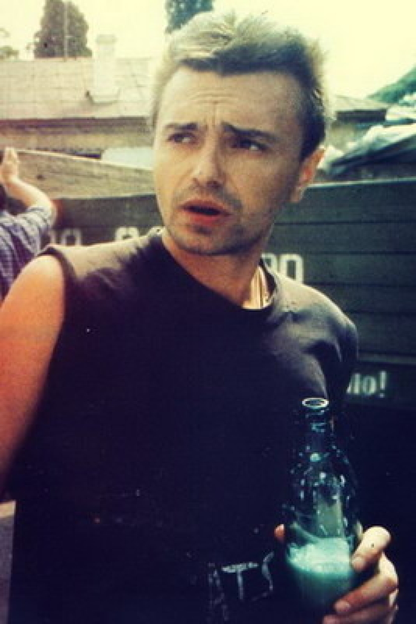 Dad — a glass of port wine: how and what Russian rock stars drank