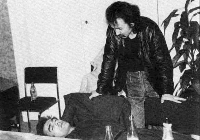 Dad — a glass of port wine: how and what Russian rock stars drank