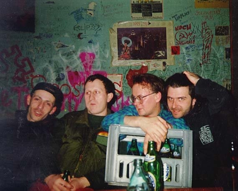 Dad — a glass of port wine: how and what Russian rock stars drank