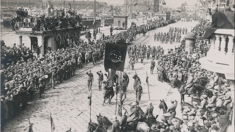 D'Annunzio and his Republic of Fiume: Nudist soldiers, air pirates and free cocaine