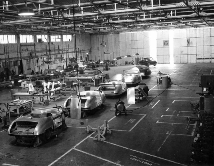 Davis Divan: a unique concept car 1940-ies Davis Divan: a unique concept car 1940-ies