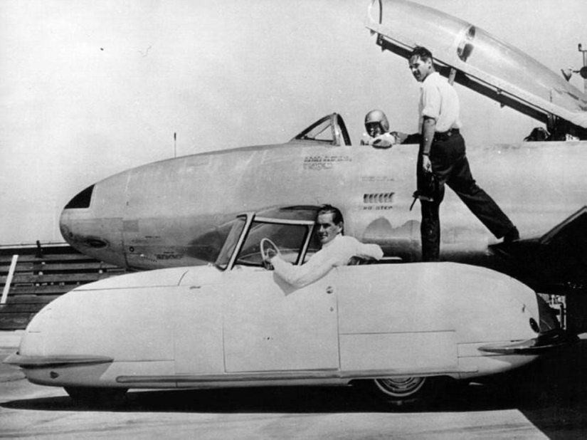 Davis Divan: un concepto único coche 1940-s Davis Divan: un concepto único coche 1940-s