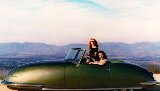 Davis Divan: un concepto único coche 1940-s Davis Divan: un concepto único coche 1940-s