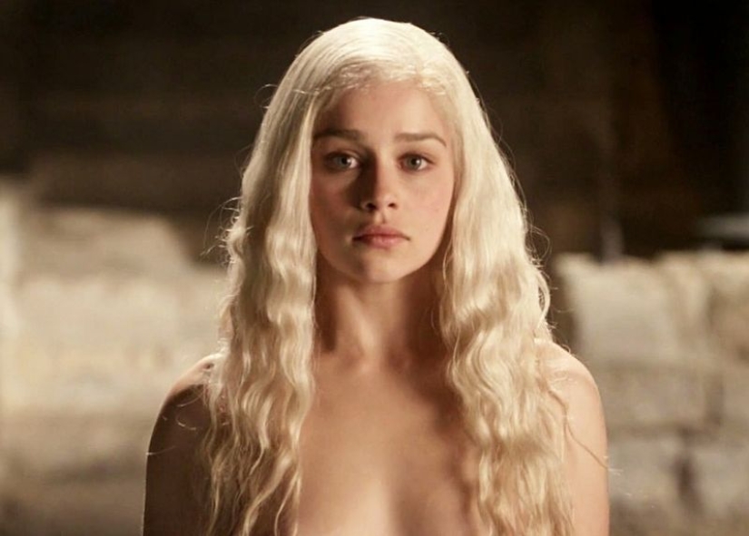 De Penny a Daenerys: Las 14 Heroínas de Series de Televisión más Deseables