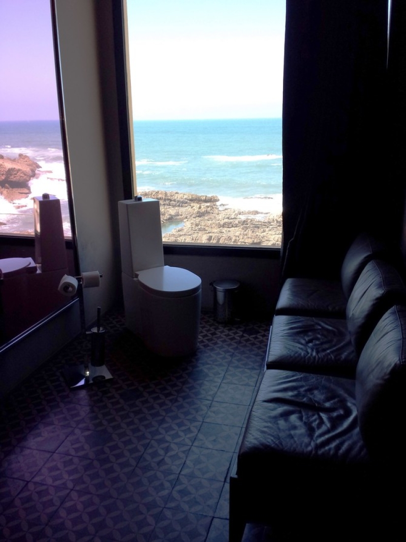 De un vistazo: 20 baños de todo el mundo que sorprenden con magníficas vistas De un vistazo: 20 baños de todo el mundo que sorprenden con magníficas vistas