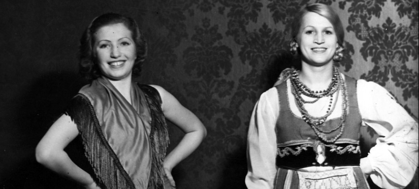 Deadly striptease in Auschwitz Deadly striptease in Auschwitz