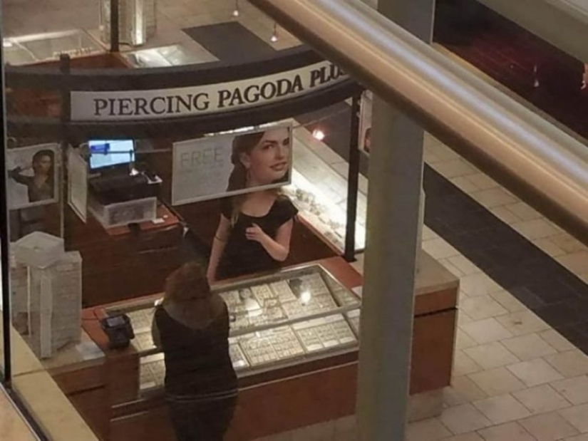 Deceptive perspective: 22 example optical illusions