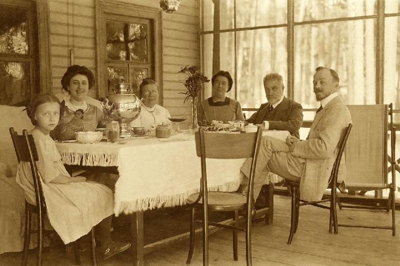 Decreto tras decreto: ¿cómo deshacerse de su propiedad en 1917-18