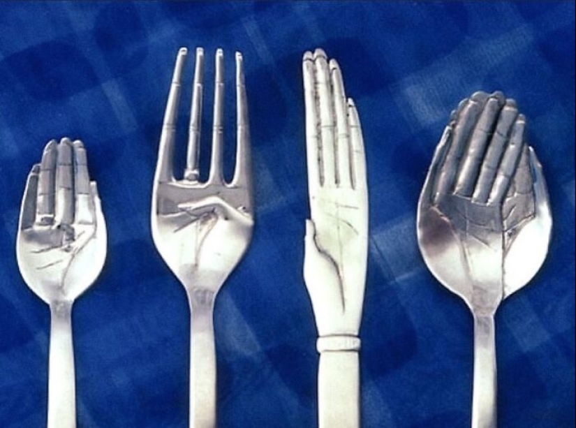 Design We Don't Deserve: 22 Examples of "Creativity" from the Ugly Design Community Design We Don't Deserve: 22 Examples of "Creativity" from the Ugly Design Community