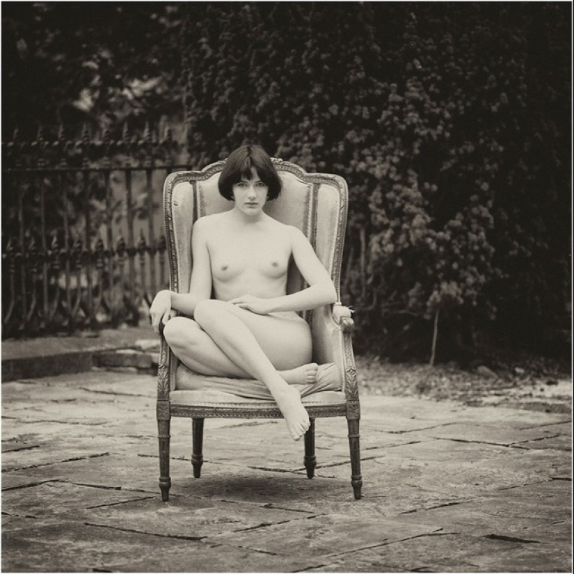 Desnudo romántico de Trevor y Faye Yerbury