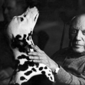 Detrás de cada gran hombre hay un gran perro