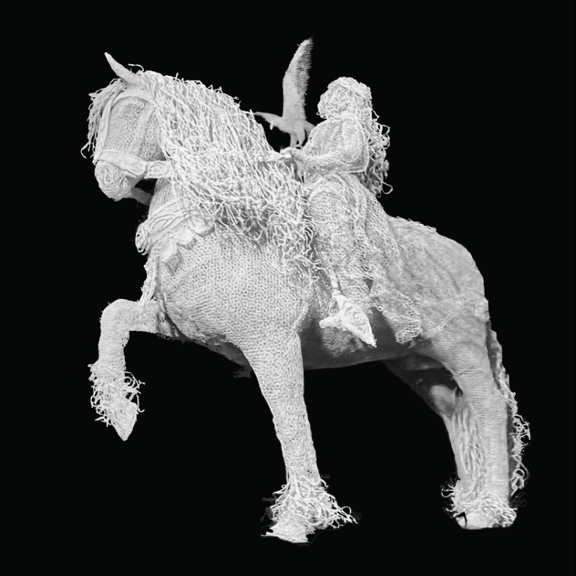 Discover 14 Sculptures I’ve Made From This Relatively Industrial, Unlikely Material Discover 14 Sculptures I’ve Made From This Relatively Industrial, Unlikely Material