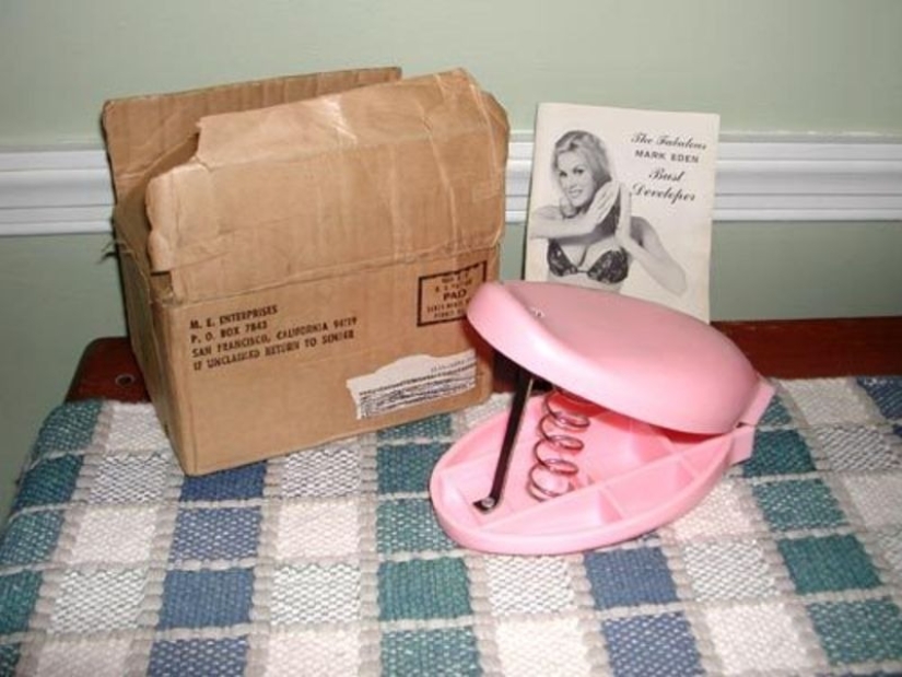 Dispositivo de milagro vintage para el aumento de senos, cuyo efecto fue creído por cientos de miles de mujeres