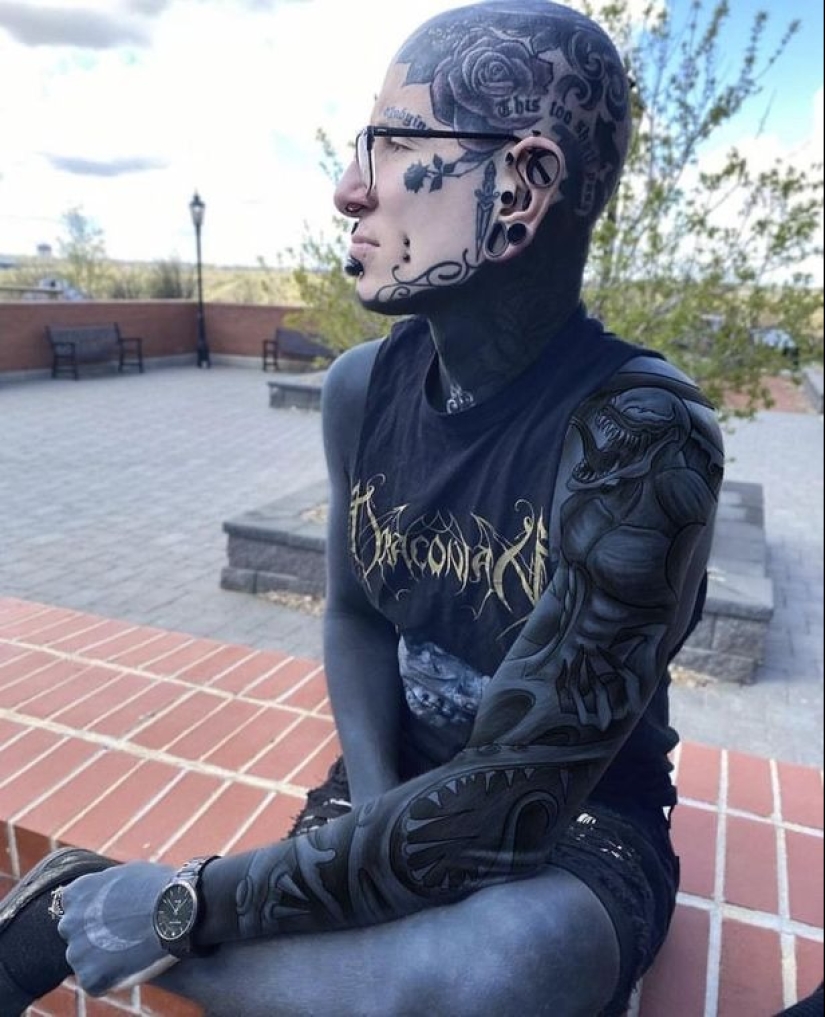 Dolor y lágrimas: los lugares más dolorosos para tatuajes según los titulares de registros de tatuajes Dolor y lágrimas: los lugares más dolorosos para tatuajes según los titulares de registros de tatuajes