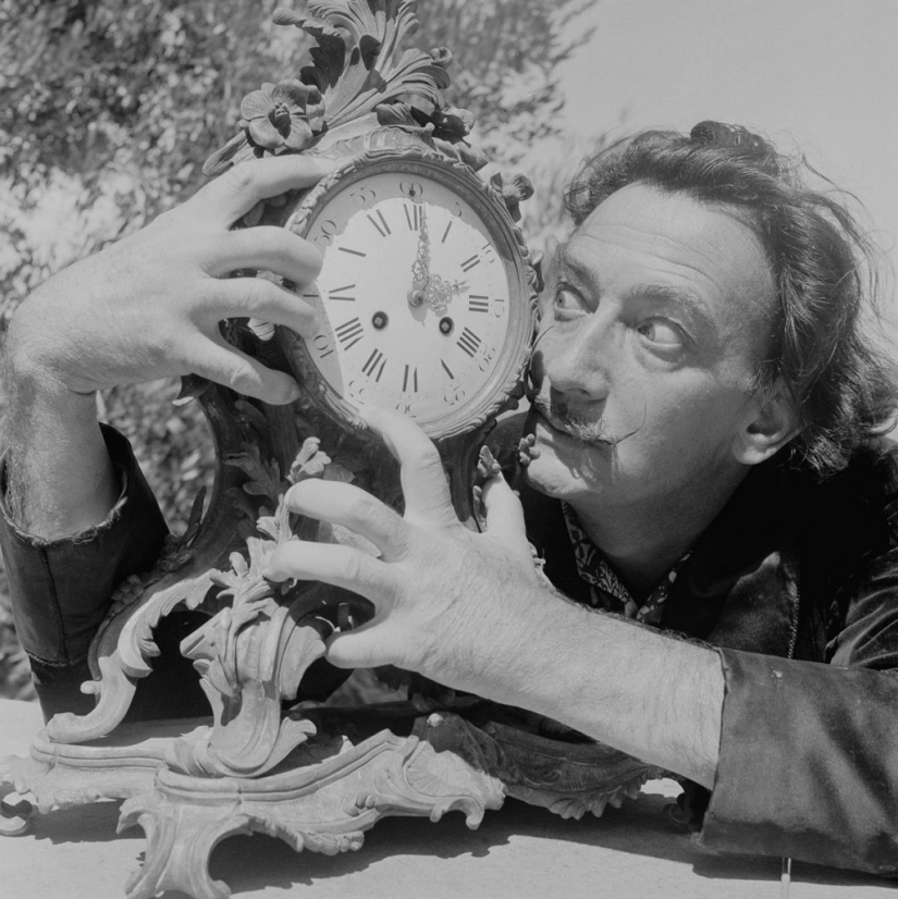 Domestic madness: in his own villa, Salvador Dali was especially not shy of anyone Domestic madness: in his own villa, Salvador Dali was especially not shy of anyone