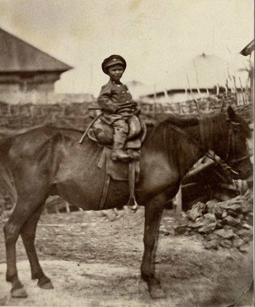 Donskoy álbum de Ivan Vasilyevich Boldyrev Donskoy álbum de Ivan Vasilyevich Boldyrev