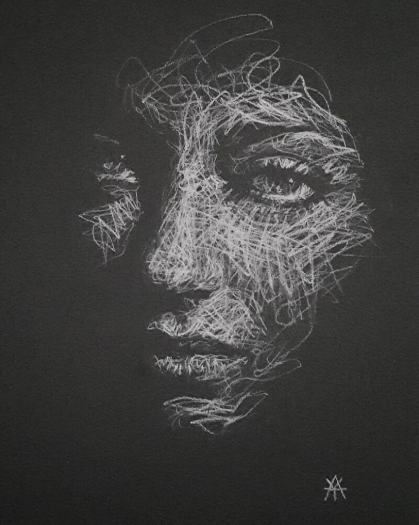 Doodle Liz Y Ahmet: artist creates unusual portraits of women from Karakul