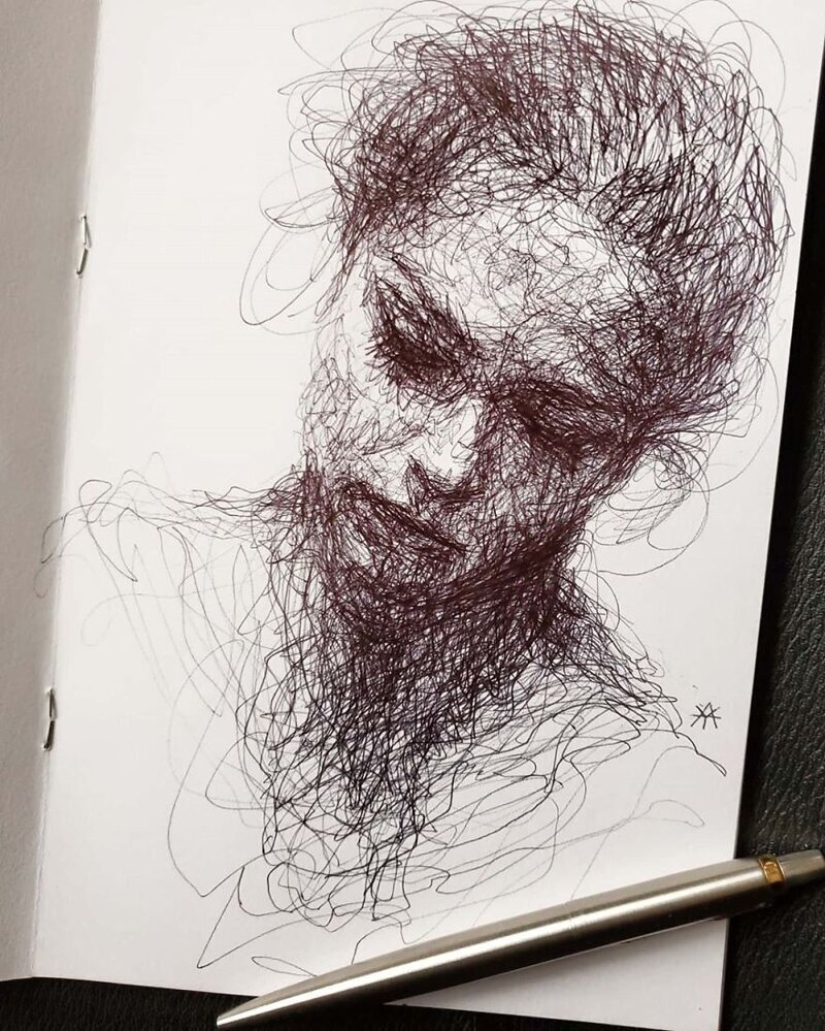 Doodle Liz Y Ahmet: artist creates unusual portraits of women from Karakul