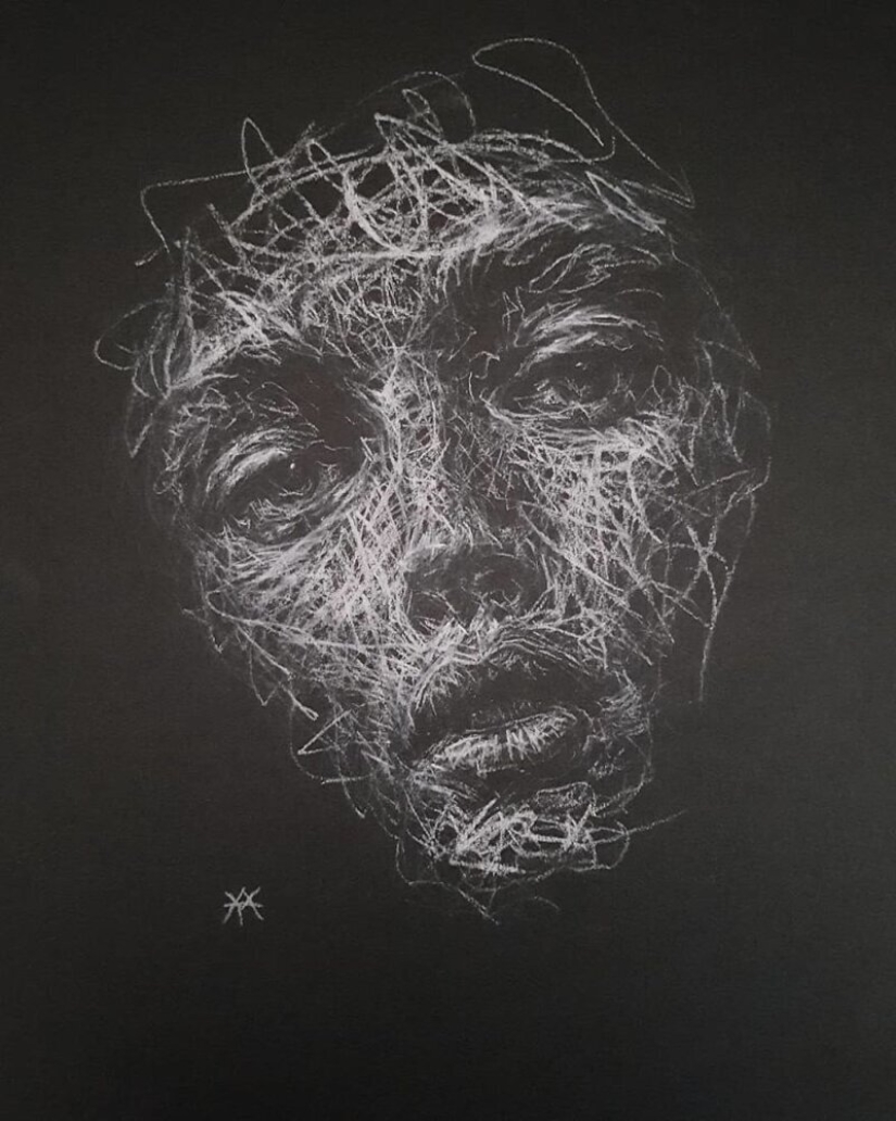 Doodle Liz Y Ahmet: artist creates unusual portraits of women from Karakul