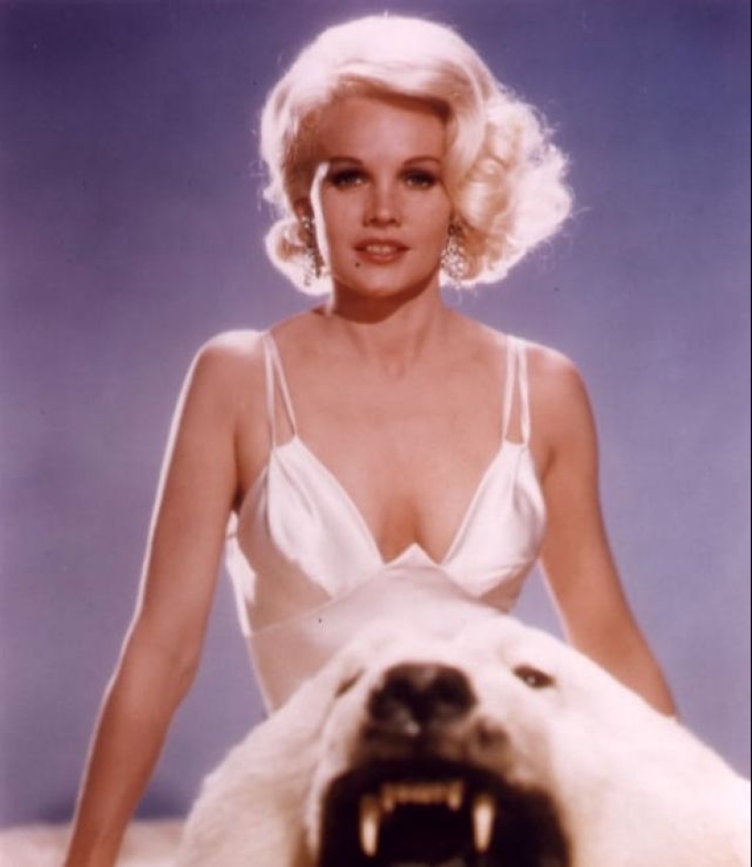 "¡Doy 150 vacas por esta muñeca!". Increíble juego de fotos vintage de Carroll Baker