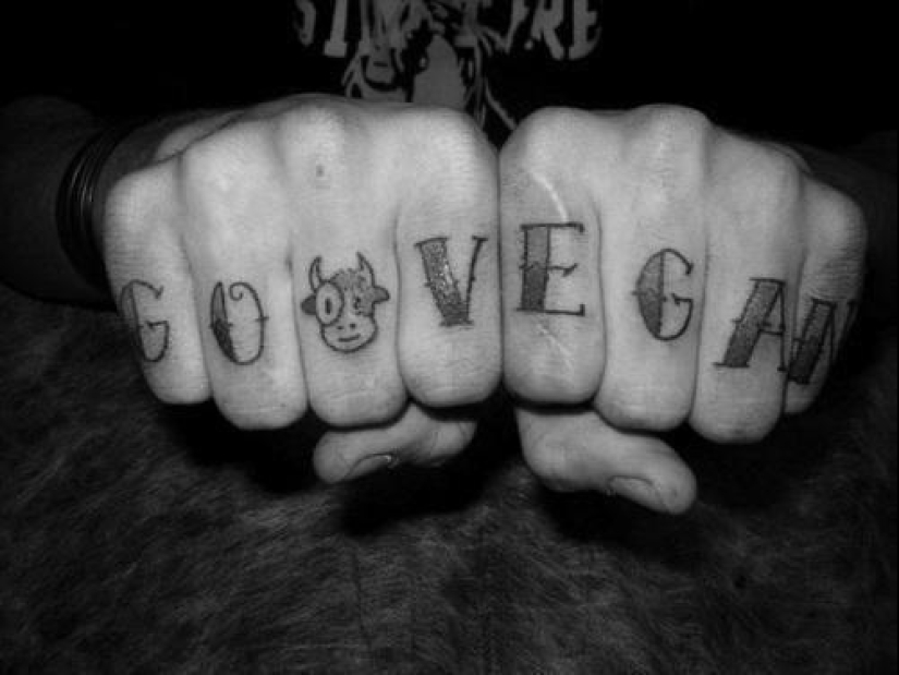 "Eat your salad — don't mess with guys": what is a tattoo cover themselves vegans "Eat your salad — don't mess with guys": what is a tattoo cover themselves vegans