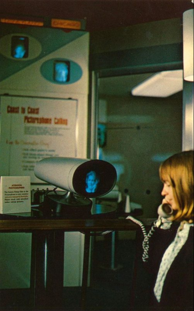 El antepasado de Skype y FaceTime: el primer teléfono de videófono en el que era posible verse el uno al otro El antepasado de Skype y FaceTime: el primer teléfono de videófono en el que era posible verse el uno al otro