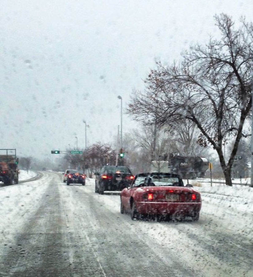El arte de la indiferencia: gente a la que no le importan las circunstancias El arte de la indiferencia: gente a la que no le importan las circunstancias